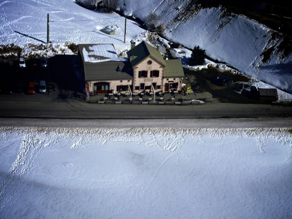 Hotel, Le Refuge Napoleon Vars  Exterior foto